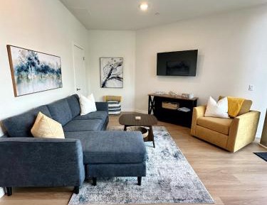 Deluxe Apartment