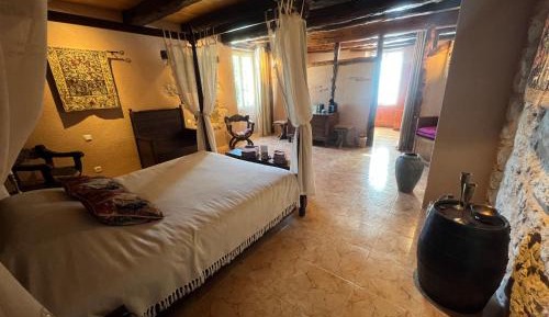 Large Double Room