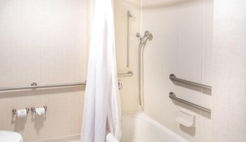 King Suite with Sofa Bed and Adapted Tub - Mobility and Hearing Accessible