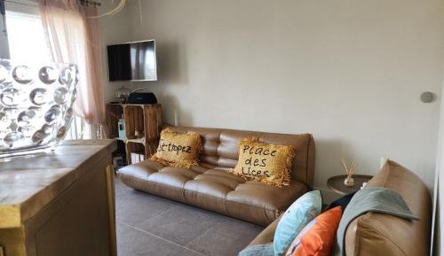 Superior One-Bedroom Apartment with Balcony