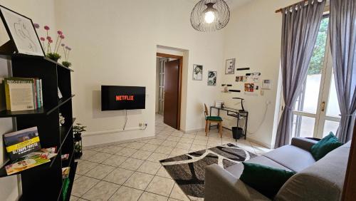 Apartment with Garden View