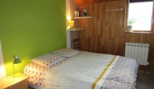 Double or Twin Room with Shared Bathroom