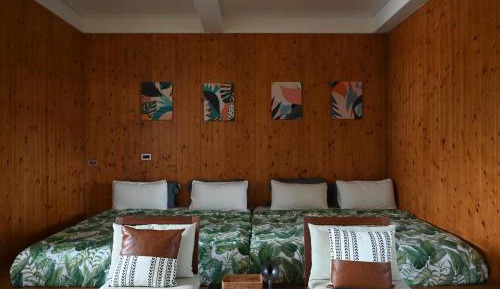 Twin Room with Mountain View