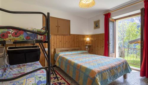 Superior One-Bedroom Apartment with Balcony