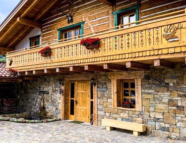Three-Bedroom Chalet