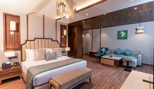Deluxe Suite