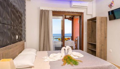 Studio with Sea View