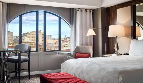 King Bed with City View