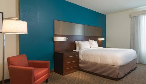 2 Bedroom Suite