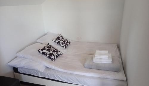 Triple Room with Garden View