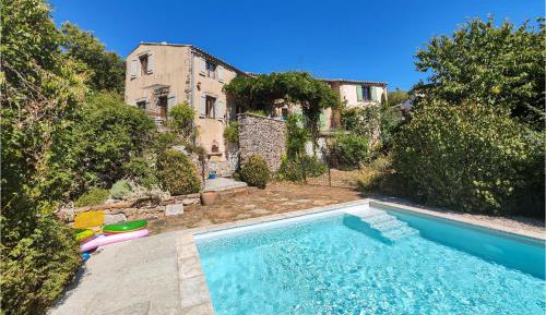 Five-Bedroom Holiday Home