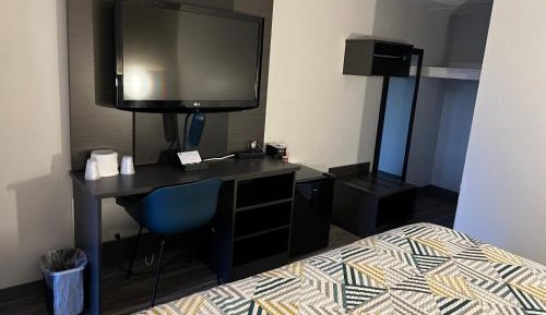 King Room - Non-Smoking