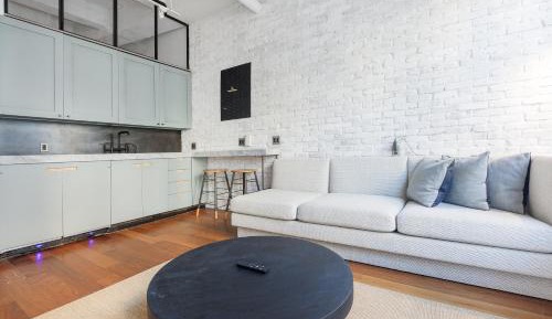 One Bedroom Sky Plus
