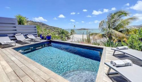 Deluxe Villa