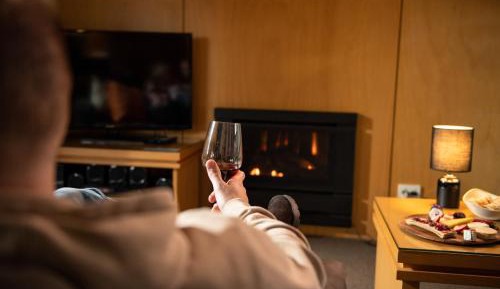 Deluxe Studio Spa Chalet - Sleeps 2