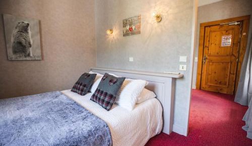Double Room with Mountain View