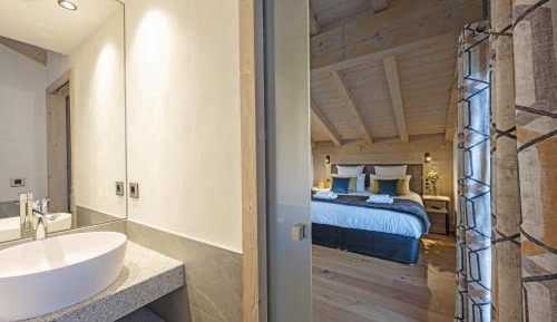 Three Bedroom Duplex Apartment for 8 people