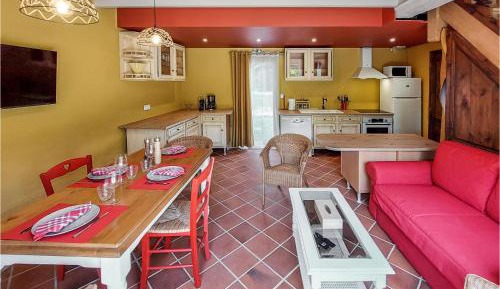 Two-Bedroom Holiday Home