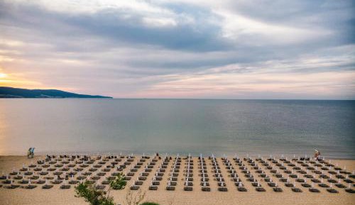 Double or Twin Room with Balcony and Sea View