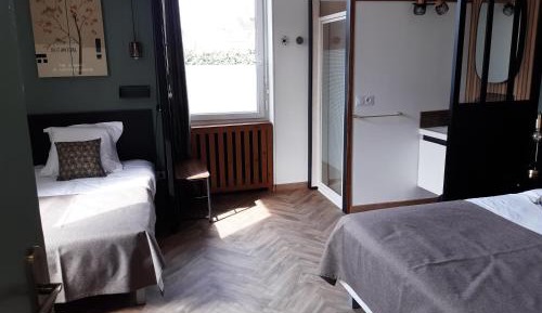 Triple Room with Shower