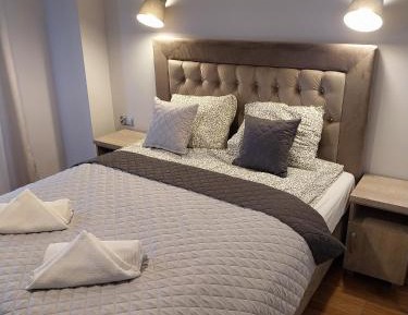 Standard King Room