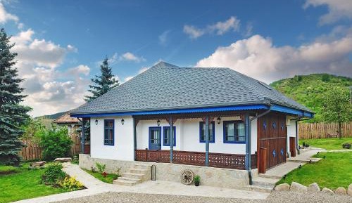 Three-Bedroom Chalet