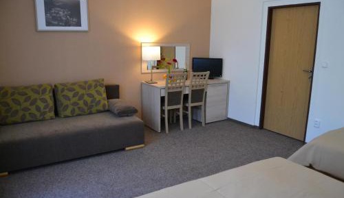Quadruple Apartment with Extra Bed