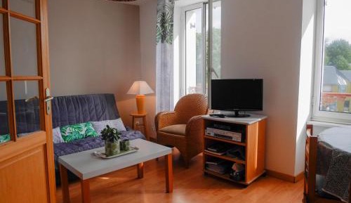 Apartment (4 Adults)