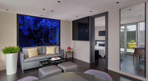 One-Bedroom Suite