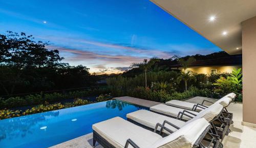 Two-Bedroom Holiday Home