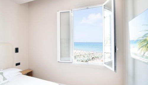 Standard Double or Twin Room with Sea View