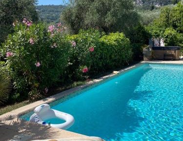 Junior Suite with Mountain View