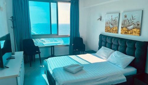 Studio with Sea View