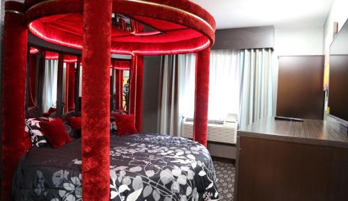 King Room with Whirlpool