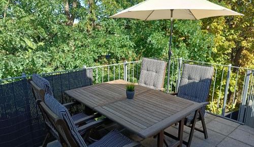 Apartment with Terrace