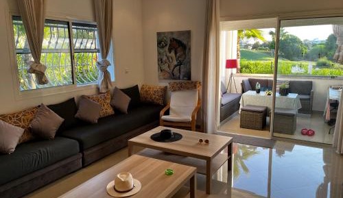 Apartment with Garden View