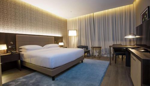 King Guest Room