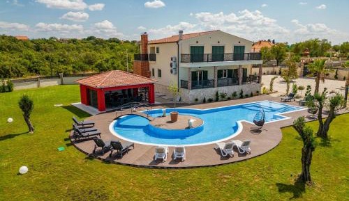 Superior Villa