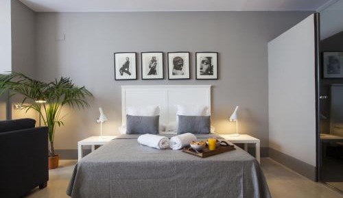 Studio with Terrace