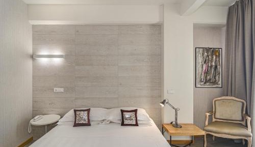 Double Room with Balcony and Sea View