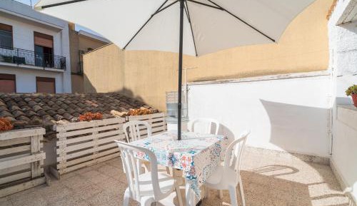 Superior One-Bedroom Apartment