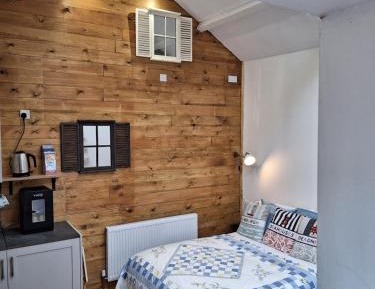 Deluxe Double Studio (room only)