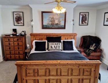 Superior King Room