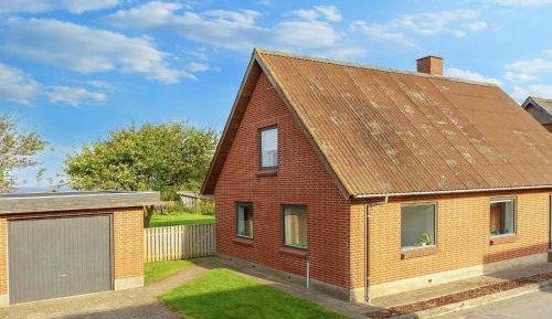 Two-Bedroom Holiday Home