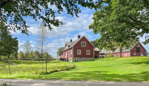 Four-Bedroom Holiday Home