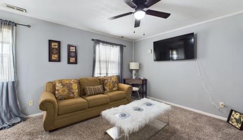 One-Bedroom House