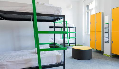 Bed in 4-Bed Mixed Dormitory Room
