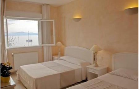 Triple Room with Sea View