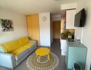 Studio with Terrace