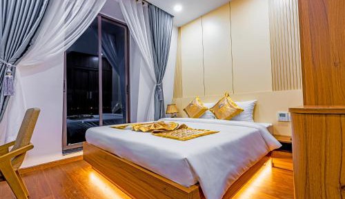 Superior King Room